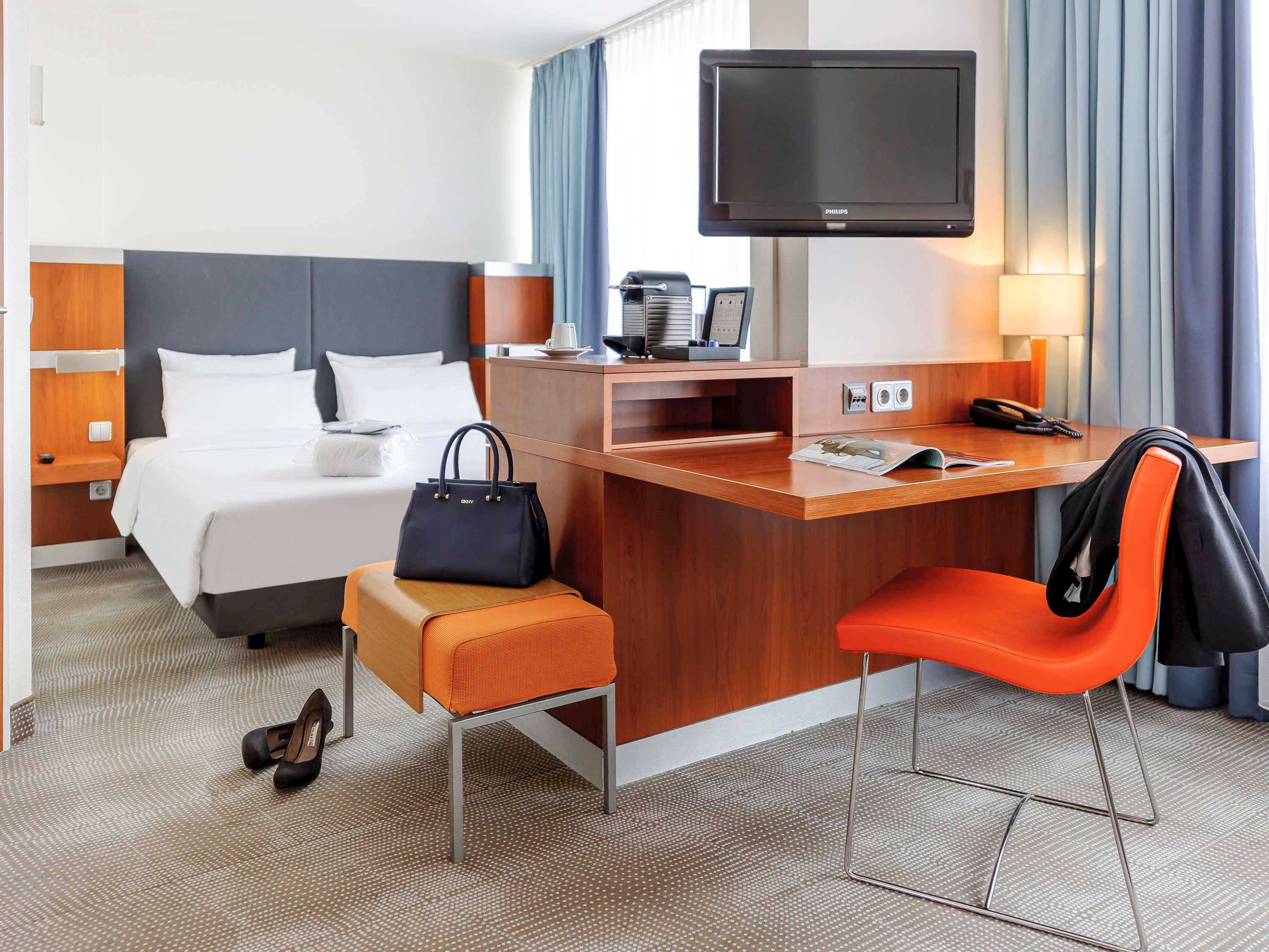 Novotel Erlangen Esterno foto