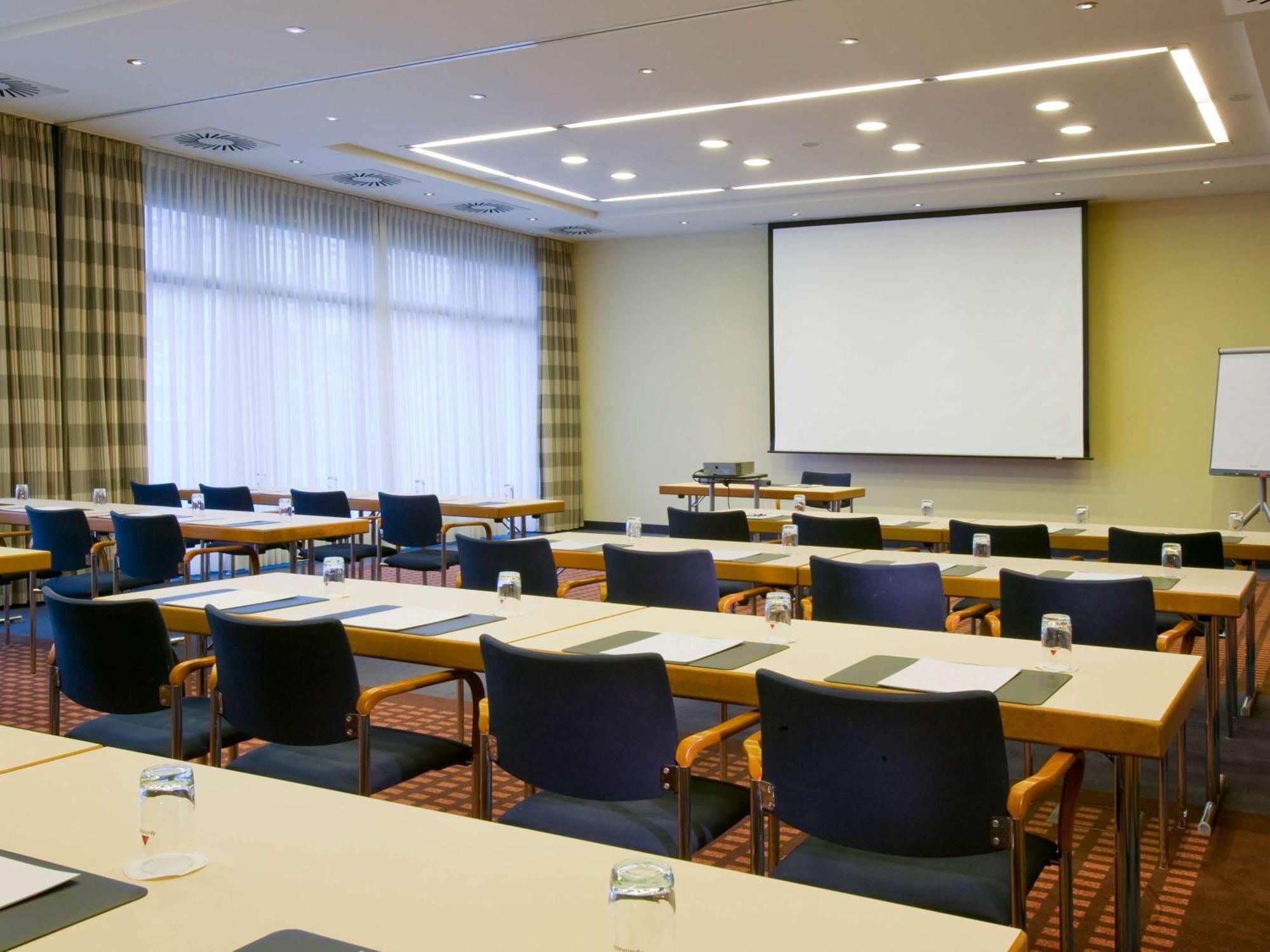 Novotel Erlangen Esterno foto