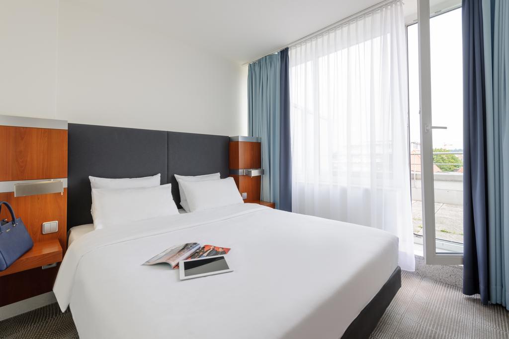 Novotel Erlangen Esterno foto